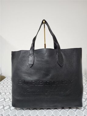 BURBERRY Pebbled Leather Remington Tote Bag Black